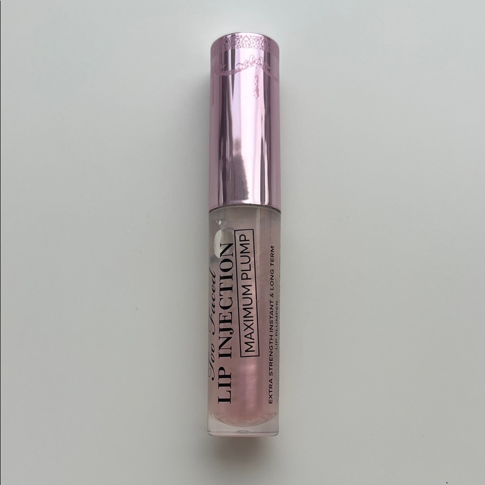 Too Faced Cream Lip Balm Gloss